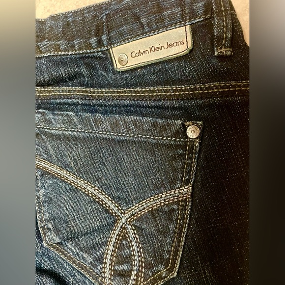 Ladies Calvin Klein Jeans - Picture 1 of 4
